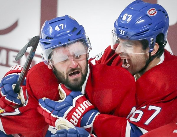 Voici l'un des héros! 