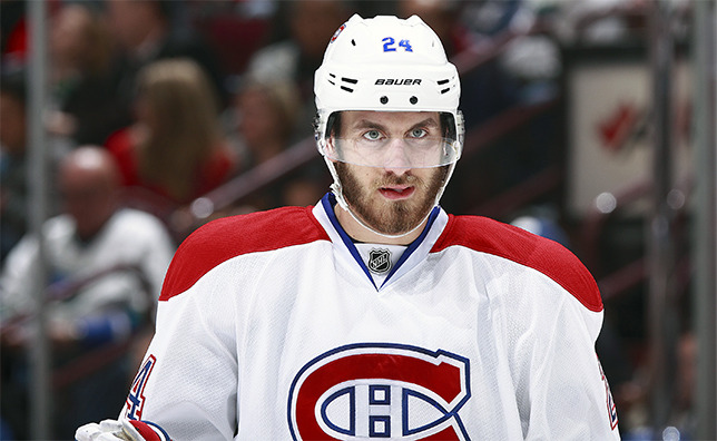 Jarred Tinordi a signé un contrat de deux ans avec une équipe de l'Association Ouest