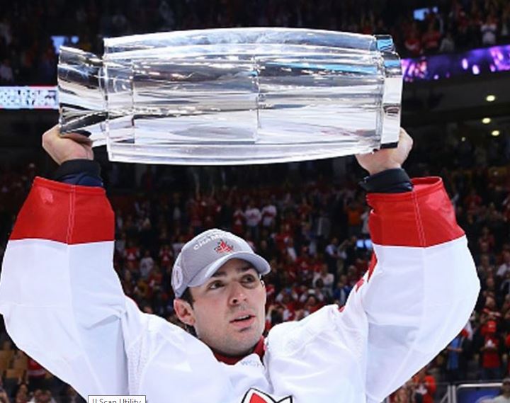 Jordan Binnington pourrait être préféré à Carey Price avec Équipe Canada