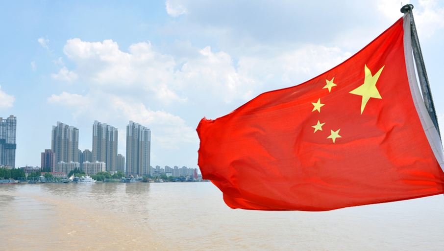 Plusieurs personnes tentent présentement de faire de la Chine un marché (et une puissance) de hockey