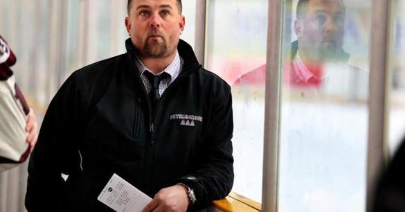 Au tour de Marc Savard de se trouver du travail derrière un banc