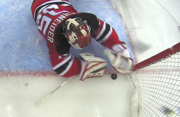 Cory Schneider et Alexander Wennberg sont rachetés à leur tour