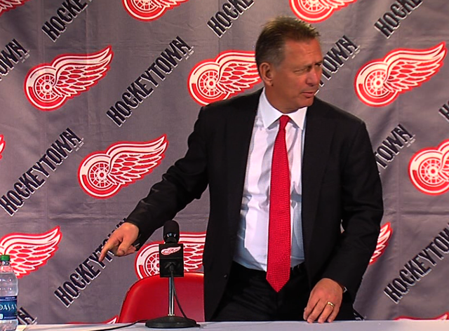 Ken Holland ne pense pas que le « tanking » soit une bonne solution