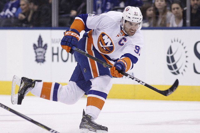 Jean-Charles Lajoie continue de rêver à John Tavares à Montréal | Radu s'entraîne en CH