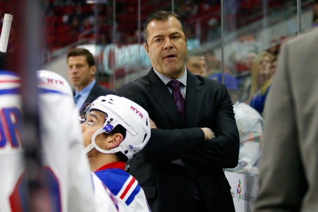 Julien et Vigneault ont déjà eu une saison digne de Slap Shot | En rafale