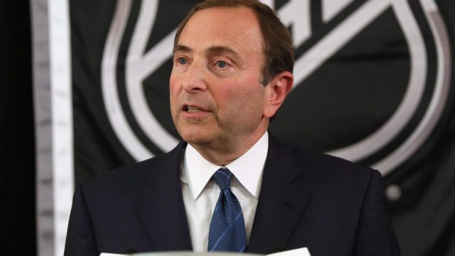Bonne chance pour trouver un joueur de la LNH qui est en accord avec Bettman à propos des Olympiques