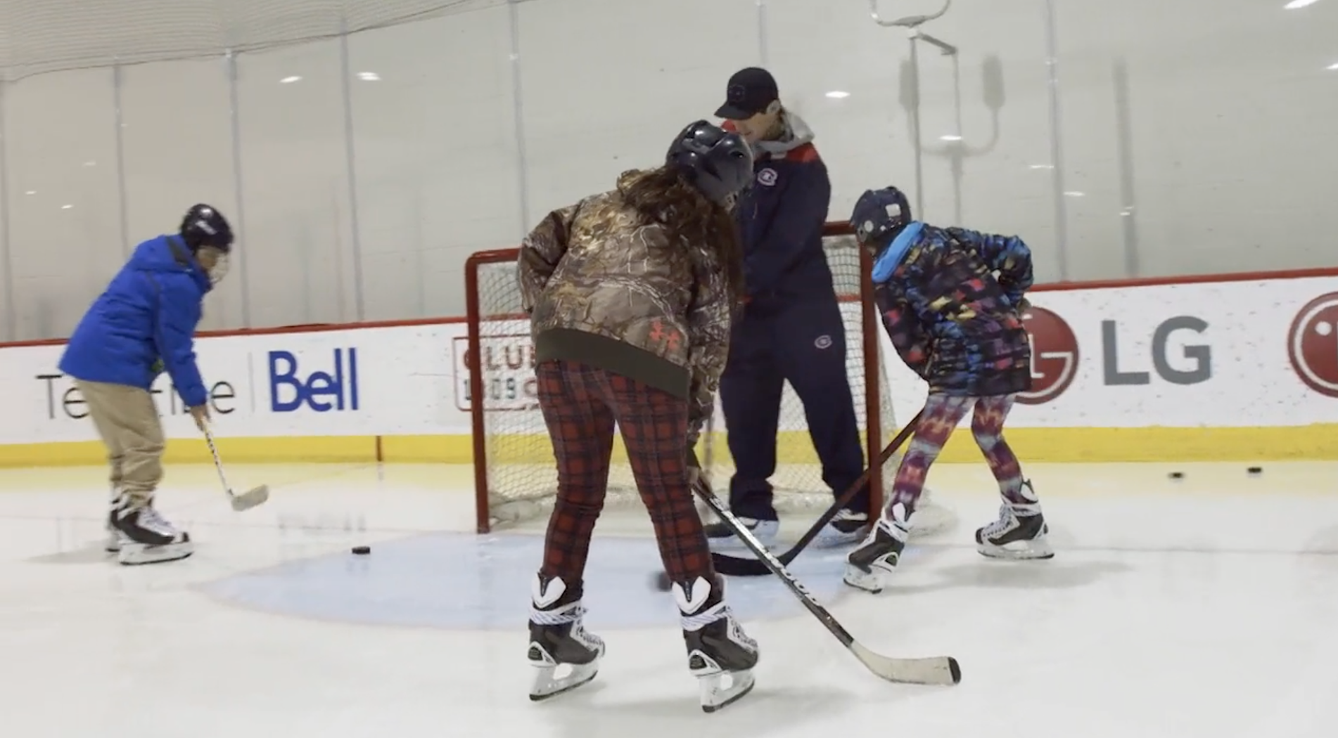 24CH : La générosité des Price auprès des enfants est touchante | Le Lightning et les Kings n'ont plus droit à l'erreur