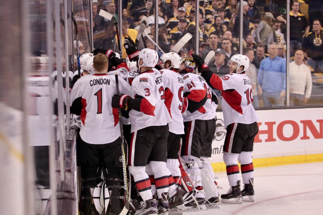 MacArthur poursuit sa belle histoire en jouant les héros | Les Capitals retrouvent les Penguins sur leur route