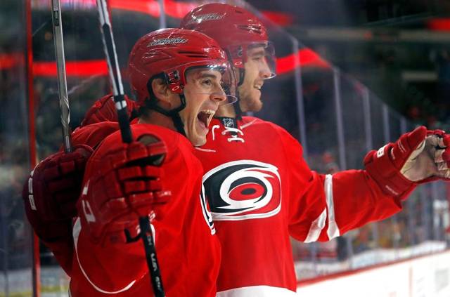 Découvrez le parcours incroyable de ce candidat (peu connu) au Bill Masterton | Quenneville n'est pas content | En rafale