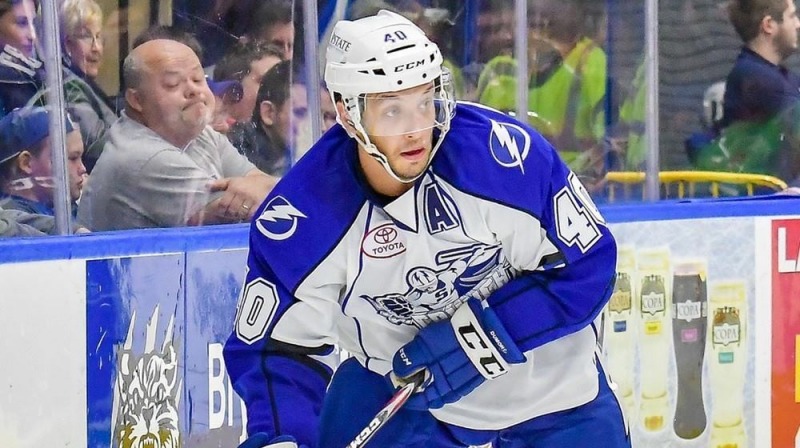 Gabriel Dumont vient hanter son ancienne équipe | Les IceCaps en vacances