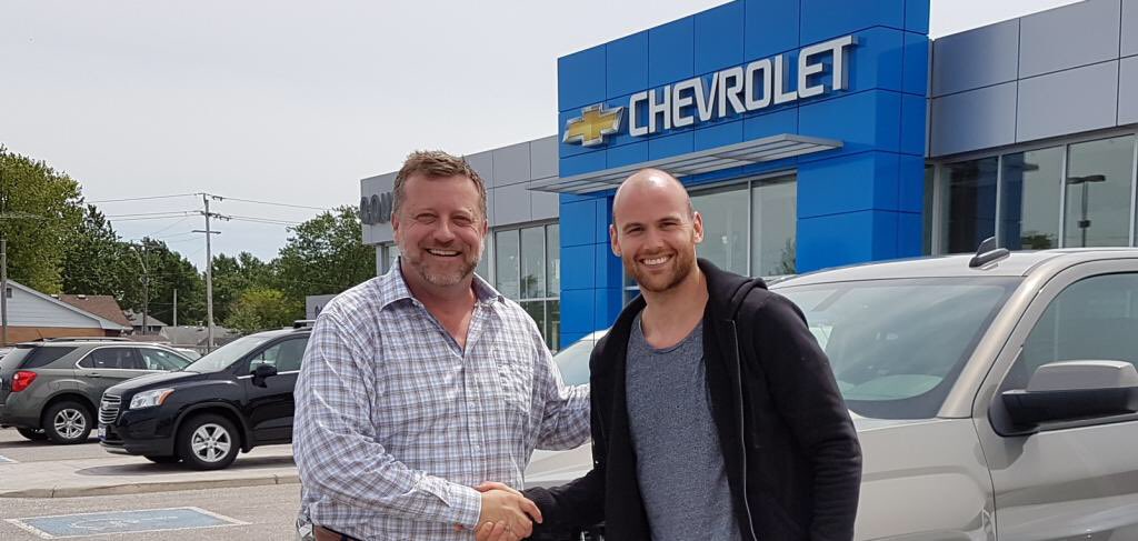 Chevrolet a décidé de prêter un gros camion à Zack Kassian