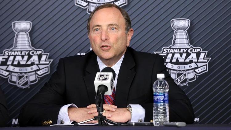 Bettman veut laisser la politique en dehors du sport | Shipachyov doit signer un nouveau pacte
