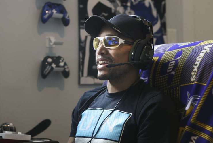 Un joueur du Wild a été arrêté à Dallas avant le dernier match de l'année