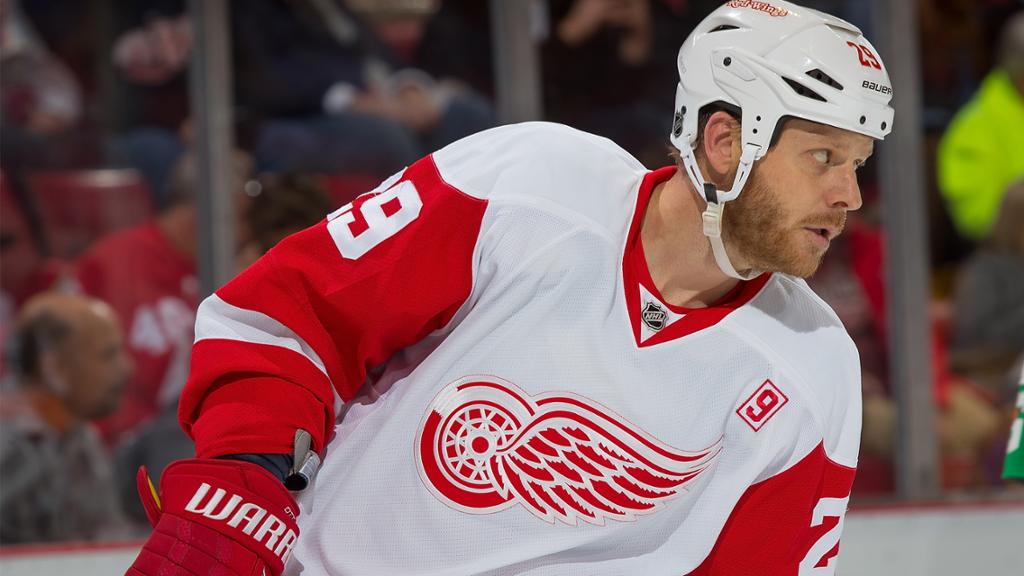 Les Red Wings veulent rapatrier Steve Ott à Detroit | Les jeunes talents des Canucks aideront-ils l'équipe à se relever l'an prochain?