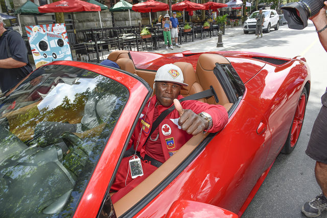 Adonis Stevenson veut te prêter sa Ferrari pour aller à ton bal de finissants!