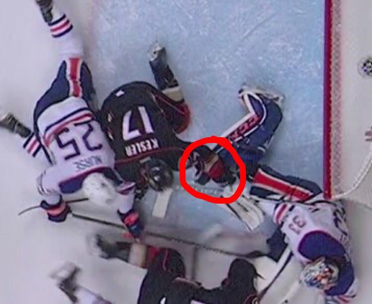 Quand Ryan Kesler fait sacrer tout le monde | Ne mettez pas la Coupe dans les mains de P.K. tout de suite