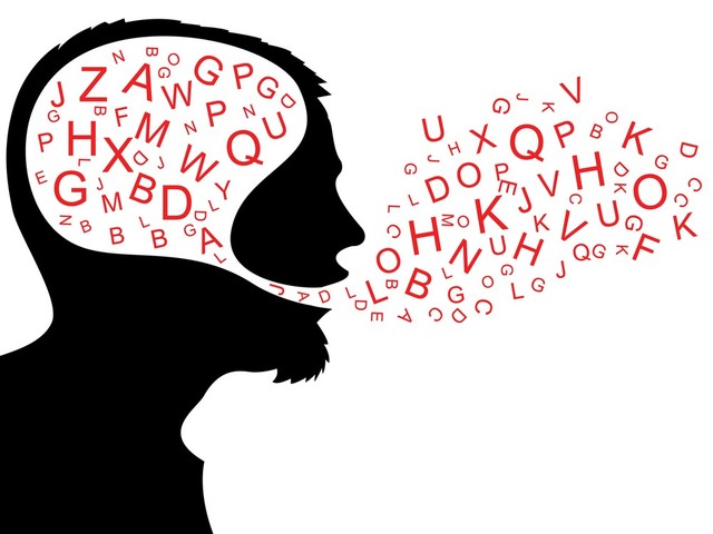 Comment doit-on prononcer le nom de Jakub Jerabek?