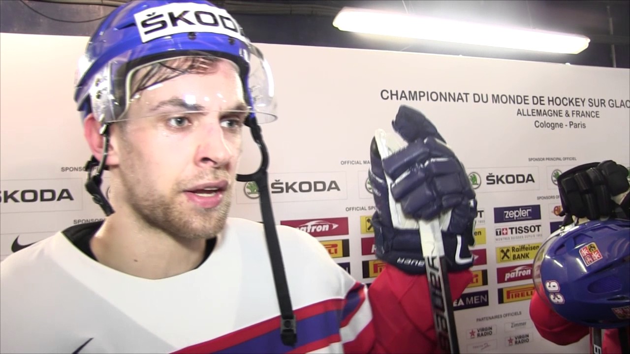 Les Blackhawks ont fait signer un contrat d'un an à un grand défenseur tchèque