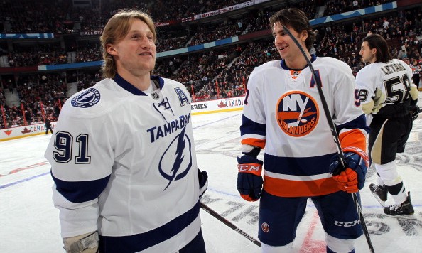 Stamkos en 2016 et Tavares en 2018 : des histoires identiques mais différentes