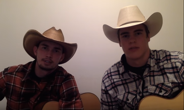 Charlie Lindgren a déjà eu un groupe de musique country