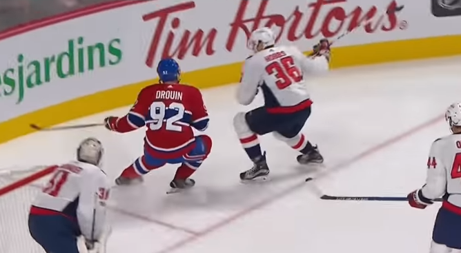 Qui nous dit que Drouin jouera à l'aile l'an prochain?