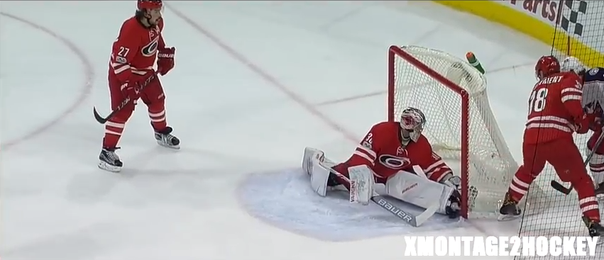 Cam Ward garde les Hurricanes dans la course aux séries