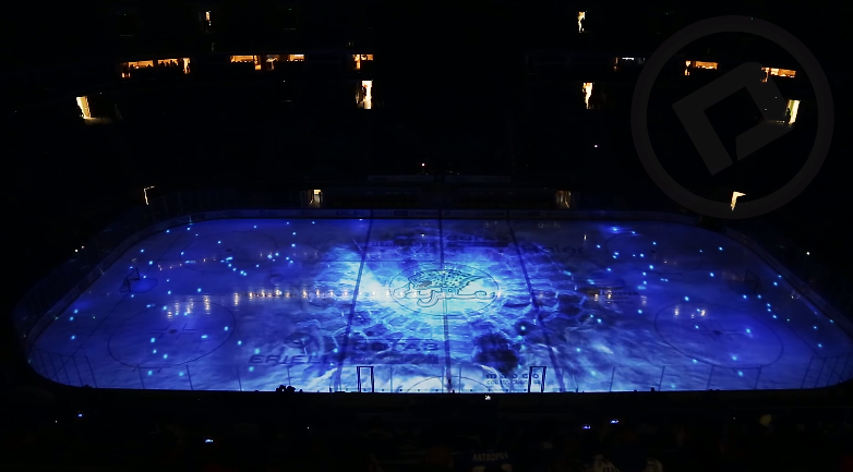 Une équipe kazakh de la KHL égorge un mouton au centre de la patinoire