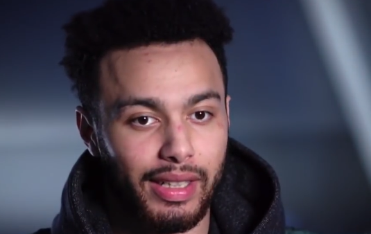 L'entraîneur de Josh Ho-Sang le qualifie de bébé