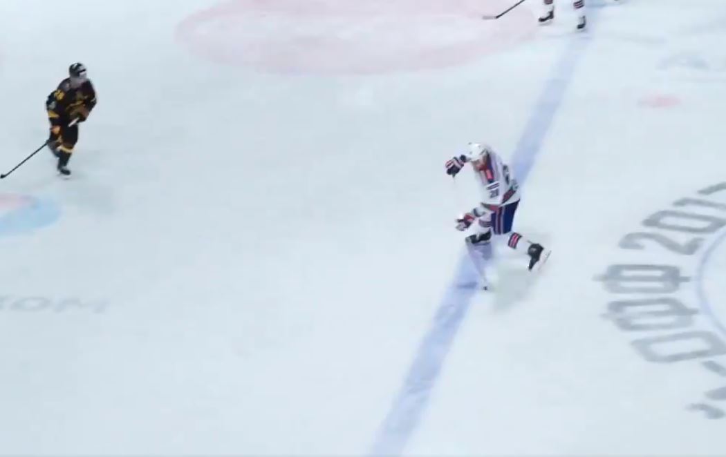 Selon un journaliste russe, les arbitres seraient « vendus » dans la KHL