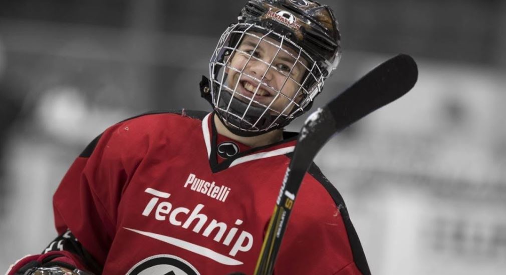 Craig Button cible un centre qui devrait être dans la mire du Canadien au repêchage