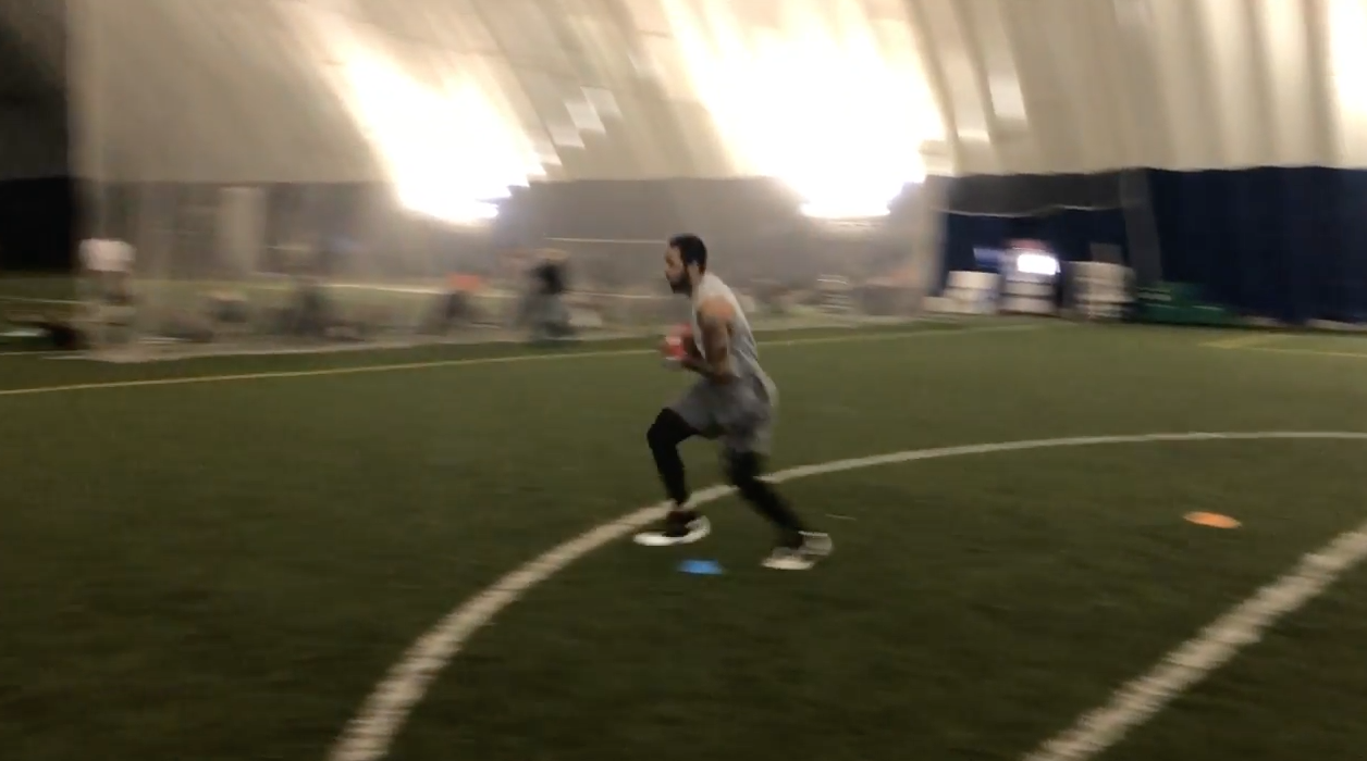 Un futur Alouette a sauvé la vie d'une femme qui était dans les flammes