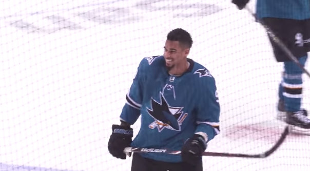 Evander Kane signe une longue extension de contrat avec les Sharks