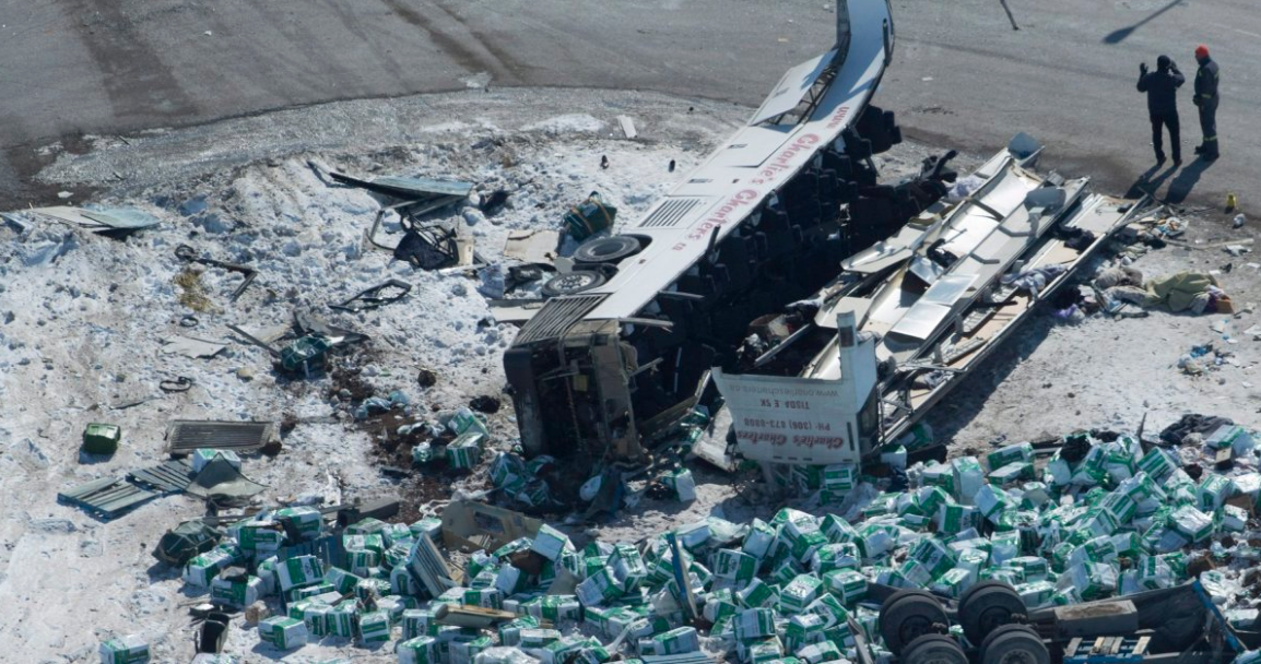 Broncos de Humboldt : 29 chefs d'accusation contre le chauffeur du camion