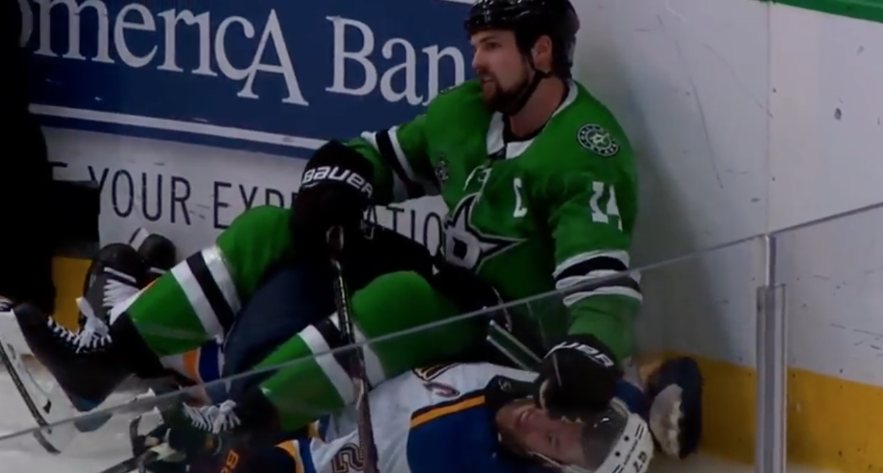 Les Stars regretteraient présentement d'avoir signé Jamie Benn