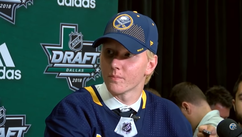 ANALYSE : Rasmus Dahlin va-t-il transporter les Sabres en séries?