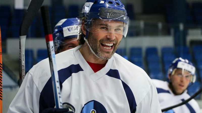 À 47 ans, Jaromir Jagr continuera à jouer au hockey l’an prochain