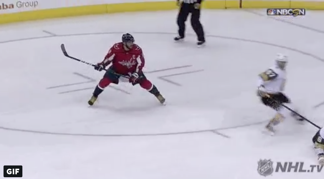 Top-5 : Le jeu de pieds d'Alex Ovechkin a étourdi les Knights