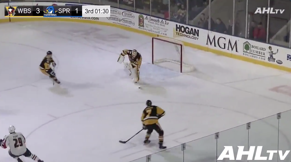 Un gardien de l'organisation des Penguins a marqué un but ce matin