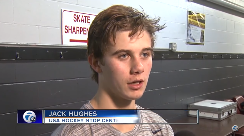 Les Kings sont premiers dans la course à Jack Hughes