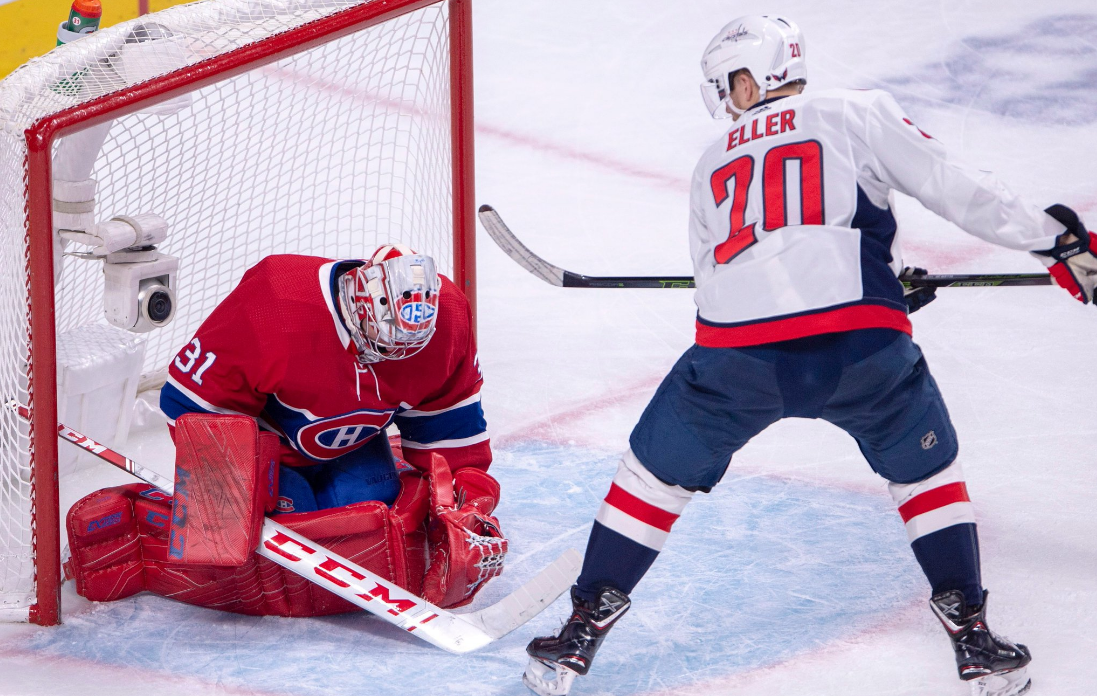Lars Eller vole un match à Carey Price