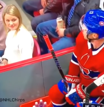 Max Domi a été surpris en train de courtiser une demoiselle&#8230; au banc des pénalités?