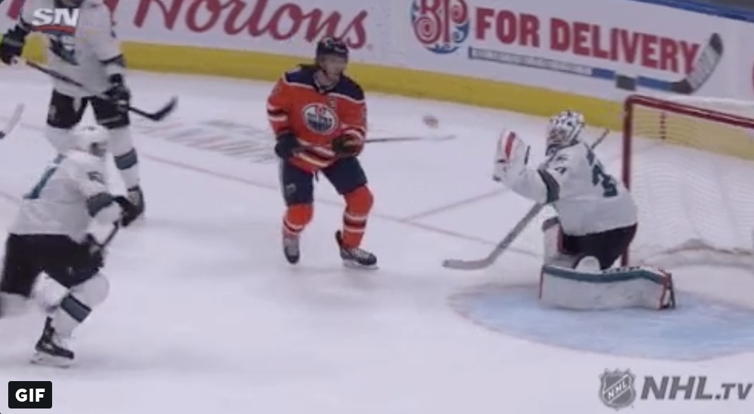 Top-5 : Une manoeuvre à couper le souffle de Connor McDavid