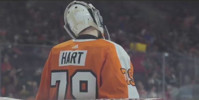 Carter Hart garde les buts comme Carey Price, selon Claude Giroux