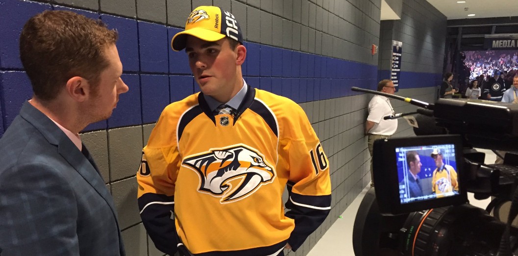 Les Canucks s'intéressent au défenseur Dante Fabbro