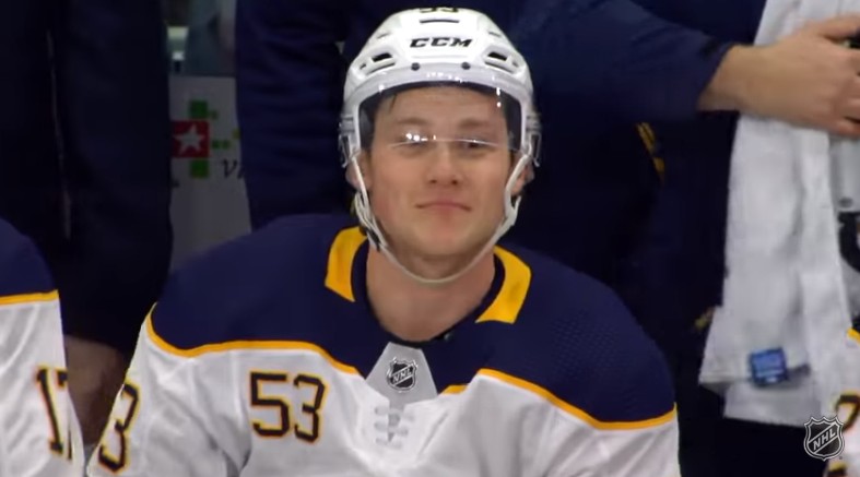 Top-5 : Jeff Skinner marque à son retour en Caroline