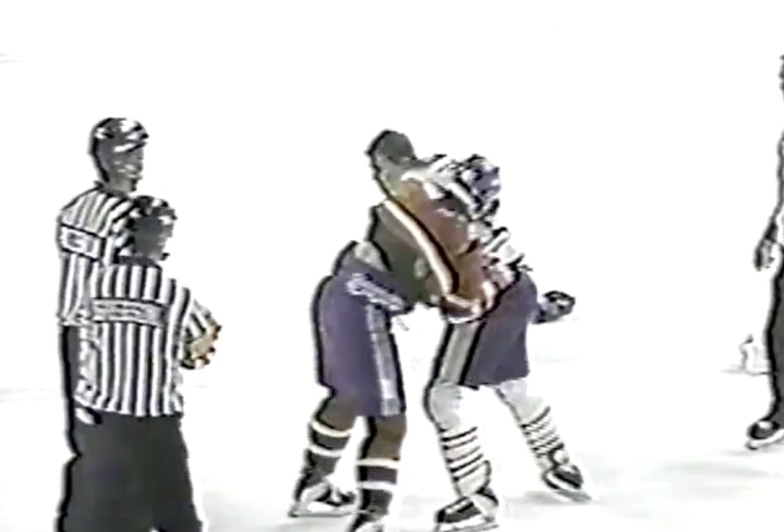 Un ancien « goon » du Canadien a joué les héros