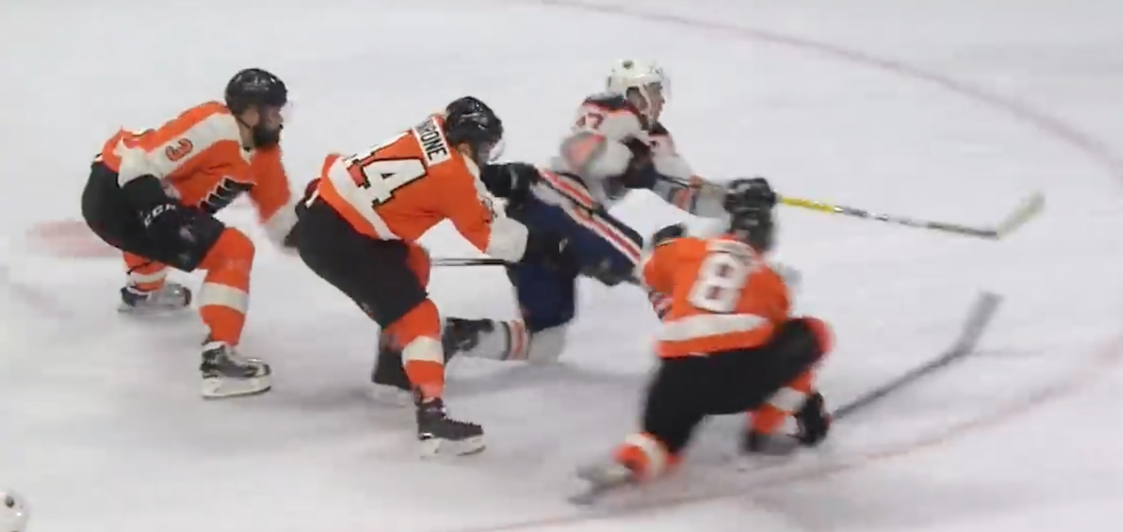 Top-5 : Quand trois joueurs ne viennent pas à bout de McDavid