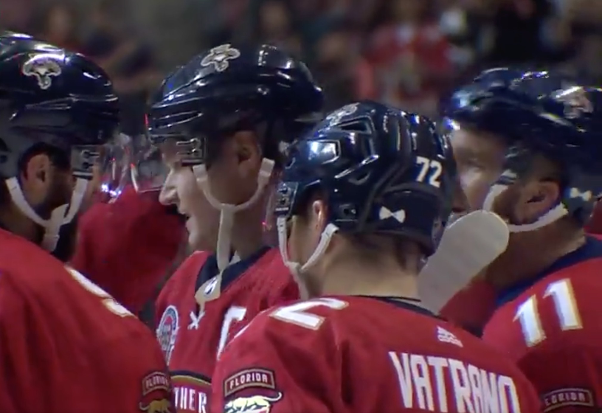 Top-5 : Barkov récidive avec un autre but parmi les plus beaux de l'année