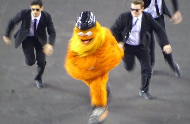 Top-5 : Gritty expulsé, Duchene marque, triplé pour Reinhart