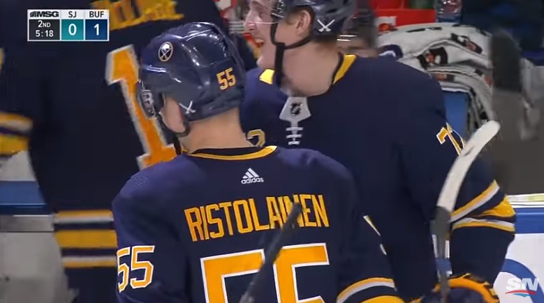 Le Lightning chassait Rasmus Ristolainen toute la journée
